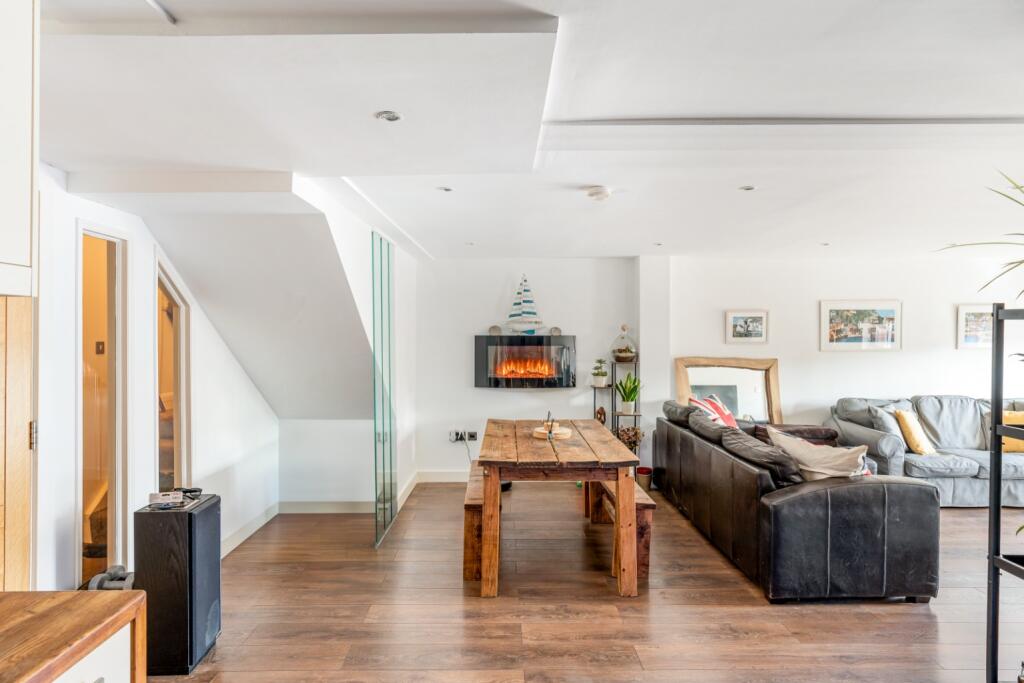 Argus Lofts, Robert Street, Brighton photo 3