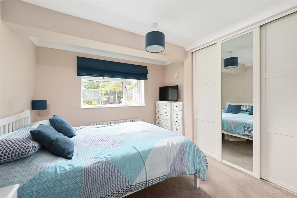 House in Reading - View 5