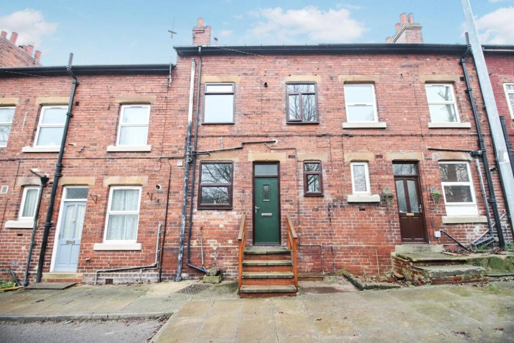 Main image of property: Sunnybank, Micklefield, Leeds