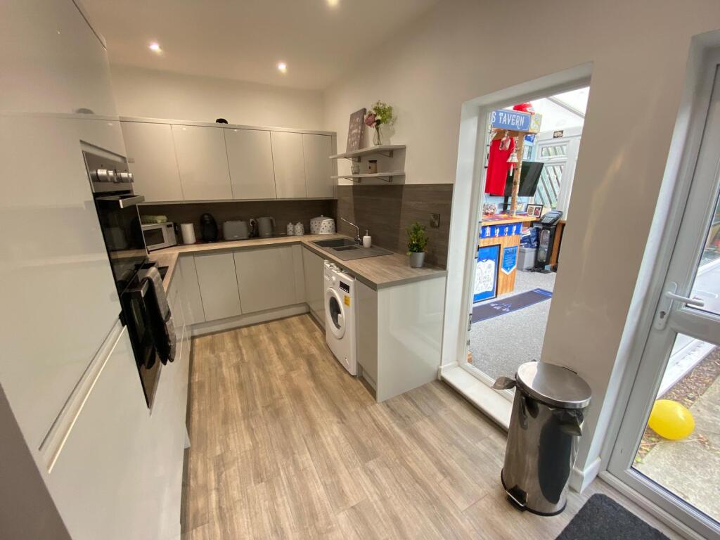 House in Leicester - More