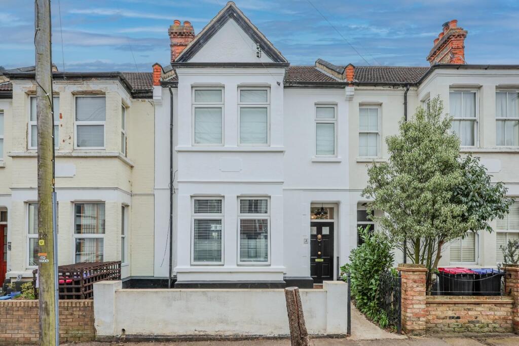 Main image of property: Hermitage Road, Westcliff-On-Sea