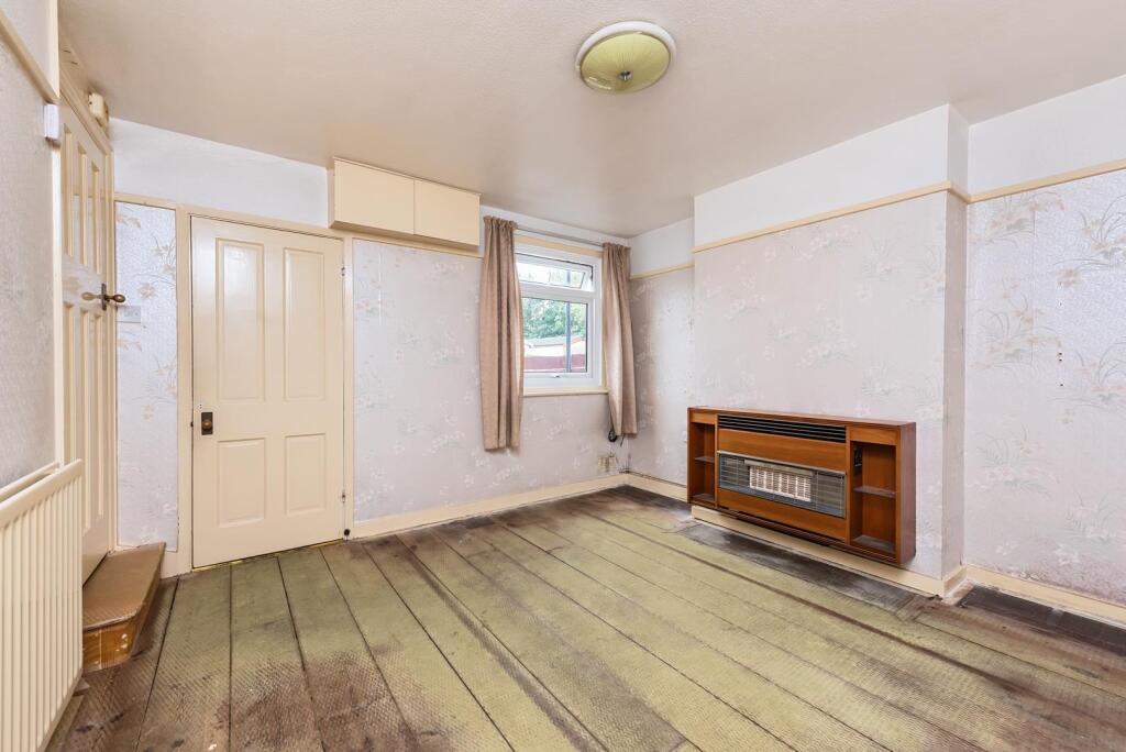 Old Kempshott Lane, Basingstoke - View 4