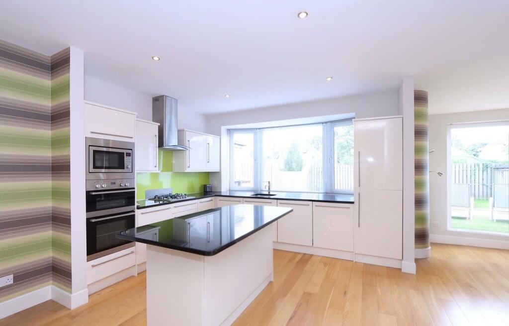 Main image of property: Edgehill Terrace, Aberdeen