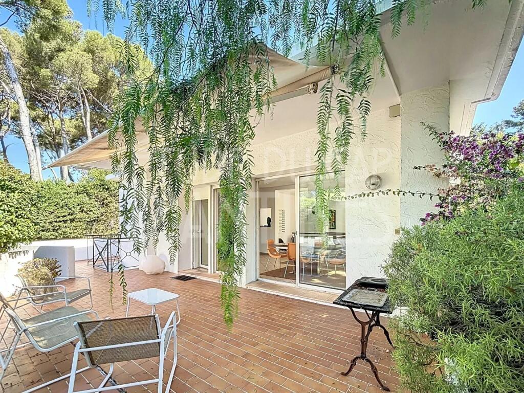 Main image of property: Provence-Alps-Cote d`Azur, Alpes-Maritimes, Antibes