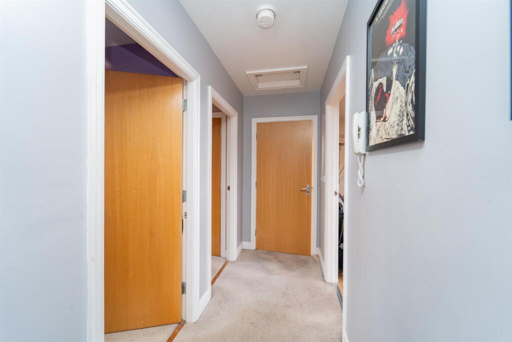 Fairway House, Maitland Avenue, Chorlton photo 4