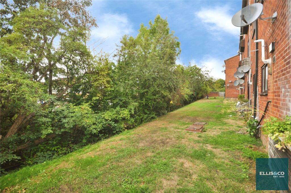 Property photo 8