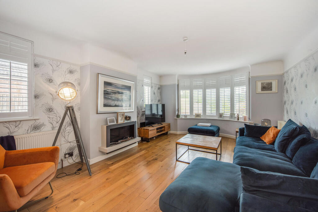 House in Southampton - View 4