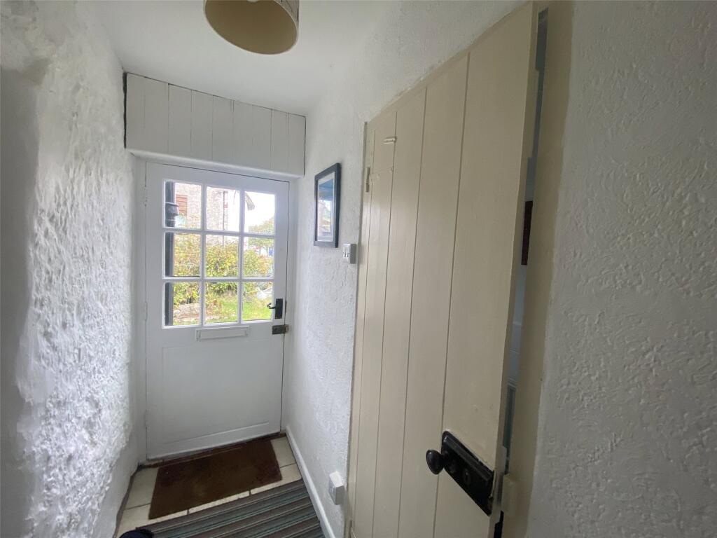 House in Exeter, Cornwall - More