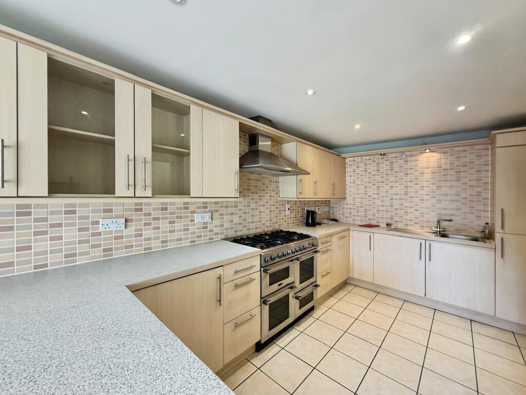 House in Peterborough - View 5
