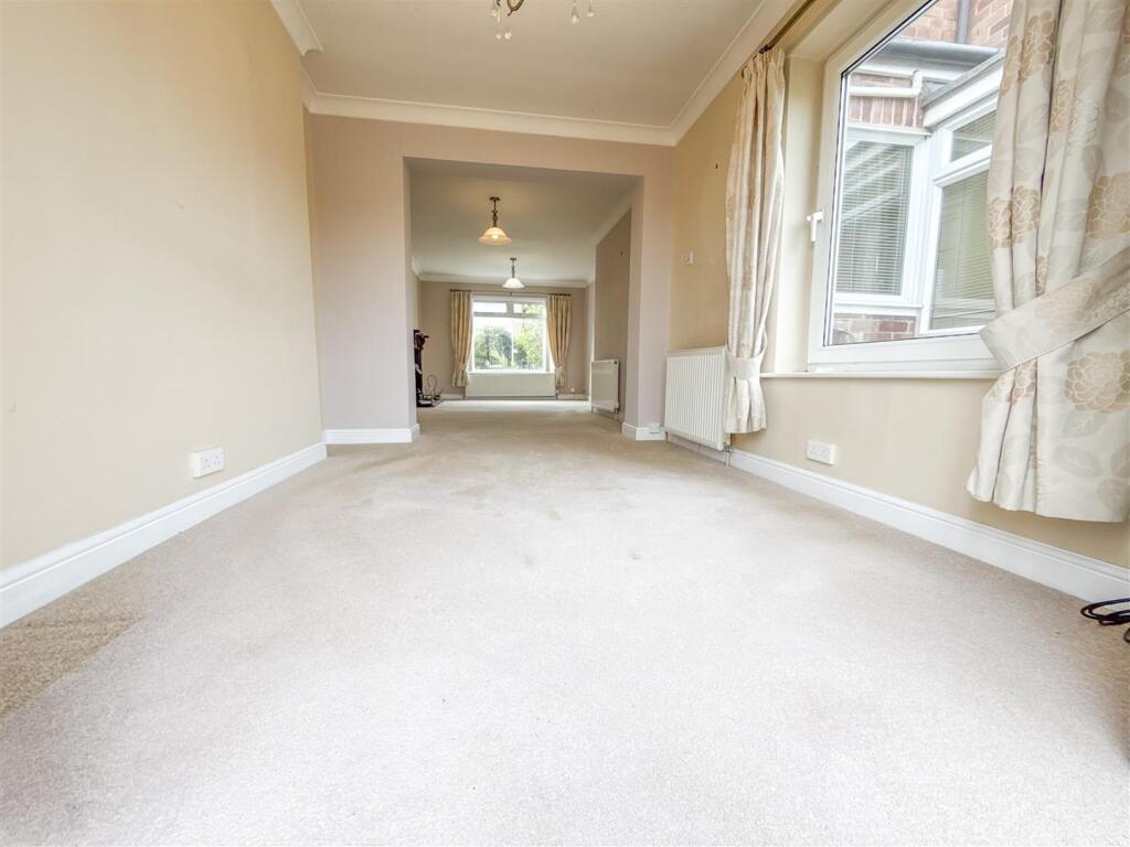 House in Sheffield - View 3