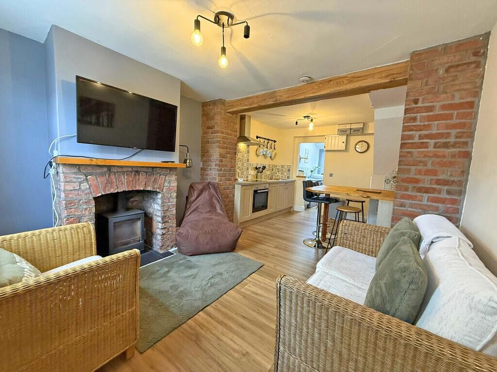 House in York - View 2