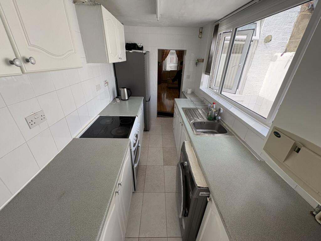 House in Middlesbrough, Gresham, Ayresome - More