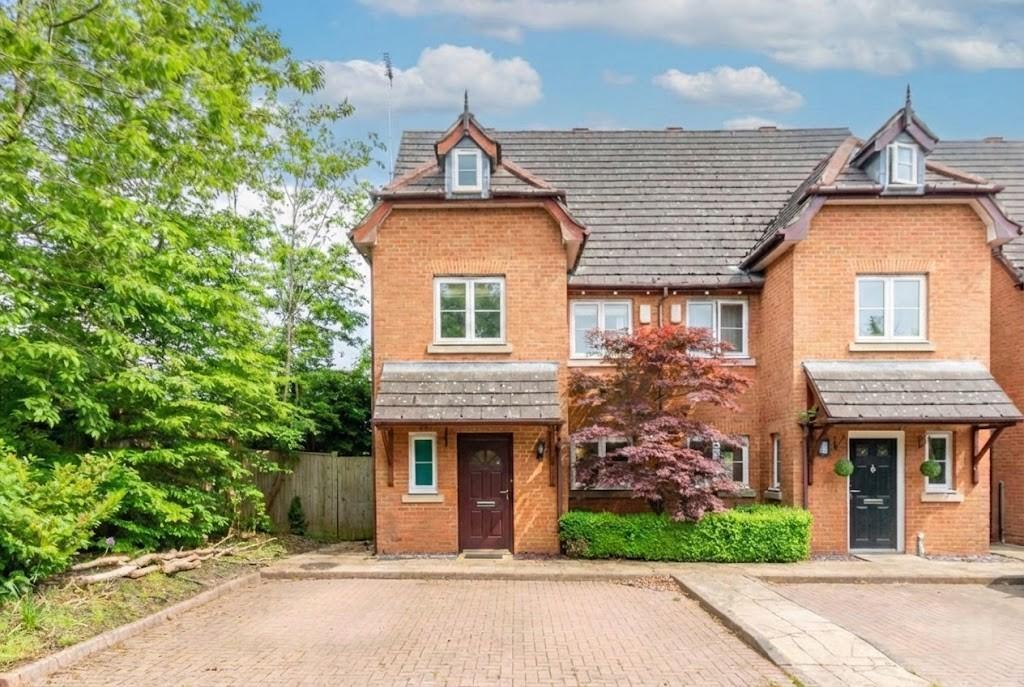 Main image of property: 21, Bow Lane, Bowdon, Altrincham