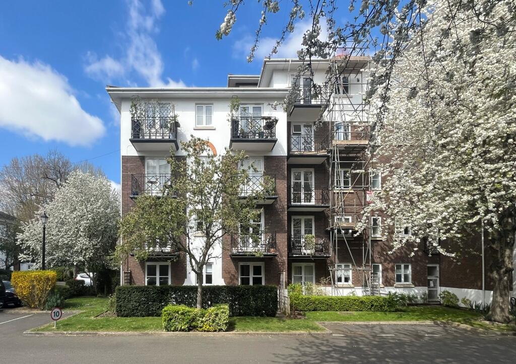 Main image of property: Brompton Park Crescent, 
Fulham Broadway, SW6