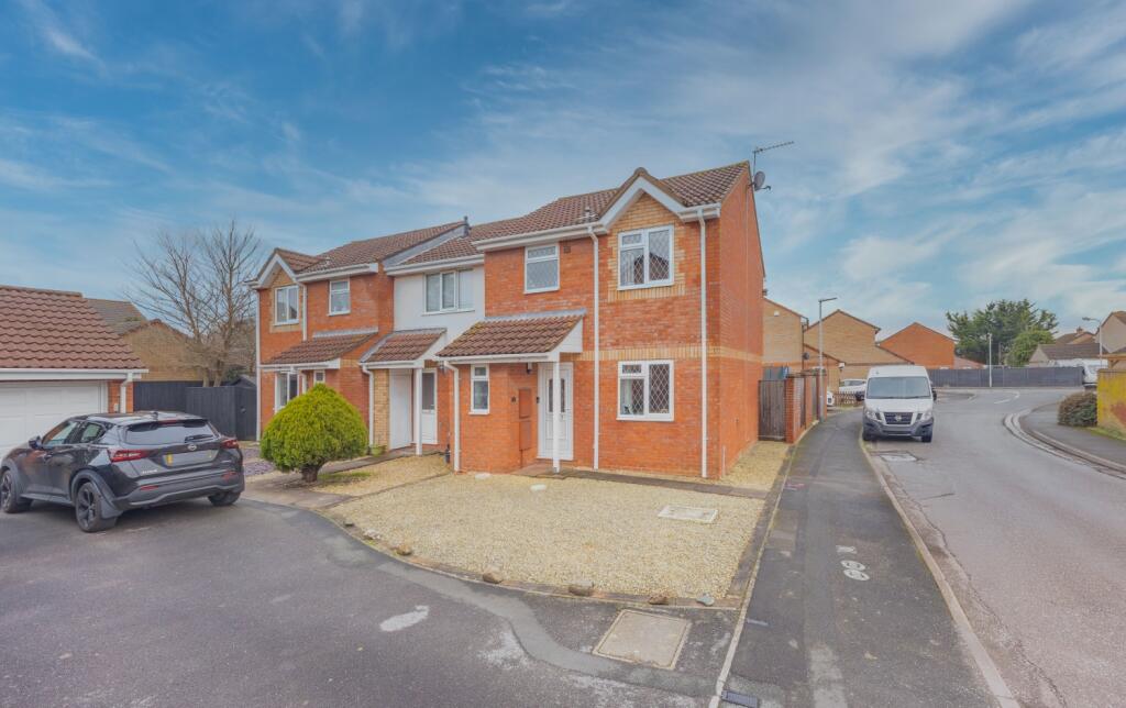 Main image of property: 6 Lynor Close, Taunton