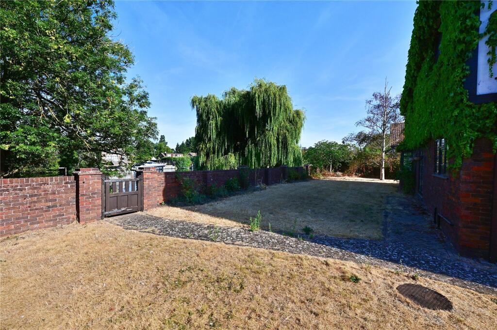 House in Twickenham - View 4