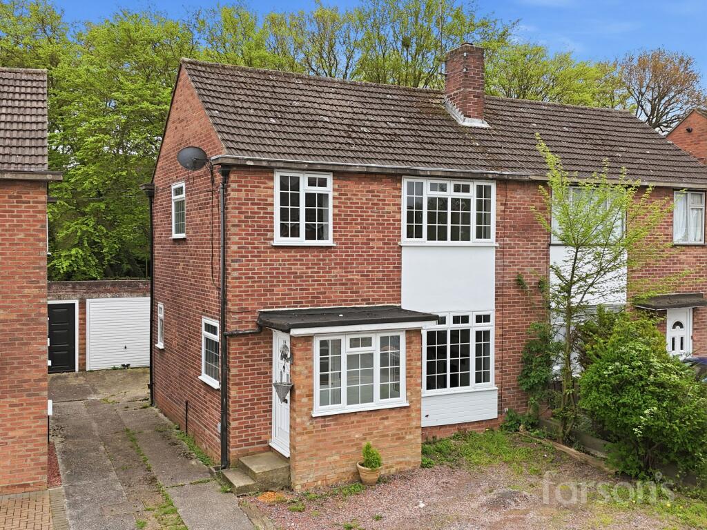 Main image of property: Woodland Avenue, Hutton, CM13