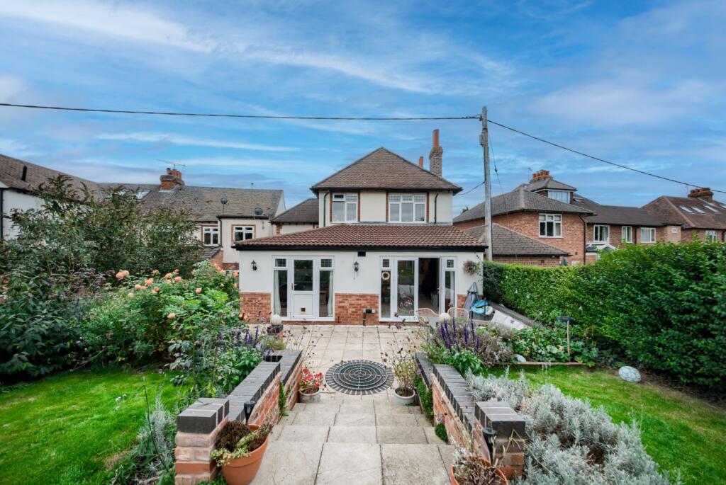 House in Stratford-on-Avon, Luddington - View 2