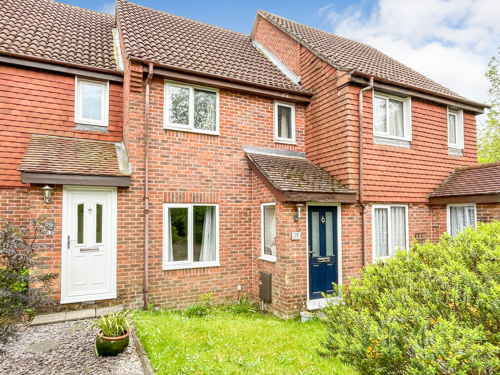Main image of property: Repton Gardens, Grange Park, Hedge End, SO30