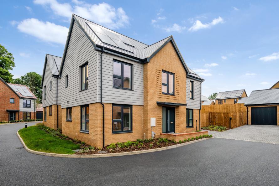 Main image of property: London Road,
Newport,
Essex,
CB11 3PN
