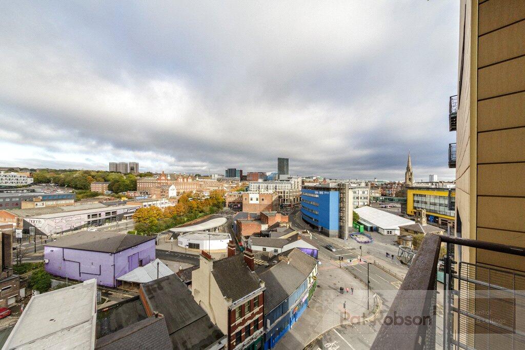Main image of property: The Bar, St James Gate, Newcastle Upon Tyne, NE1