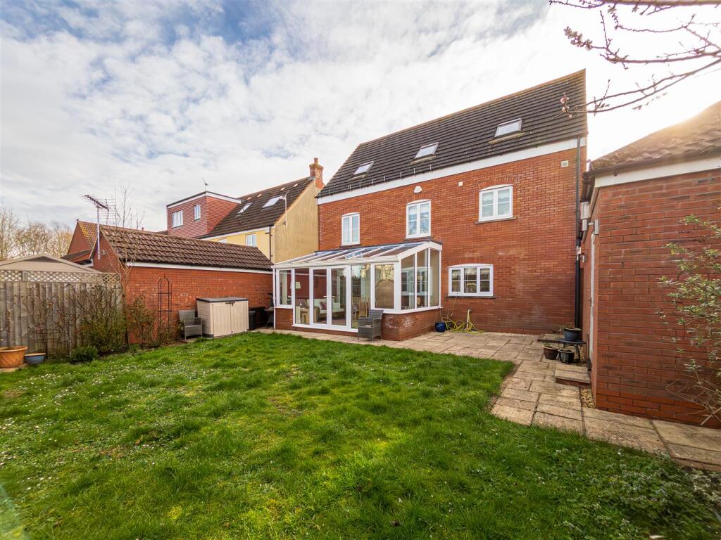 Belvedere Road, Bowerhill photo 3
