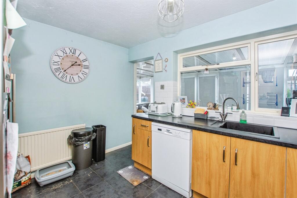 House in Peterborough - View 4