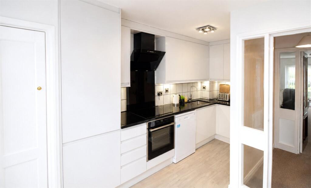 Main image of property: Bardsley Close, Croydon, CR0