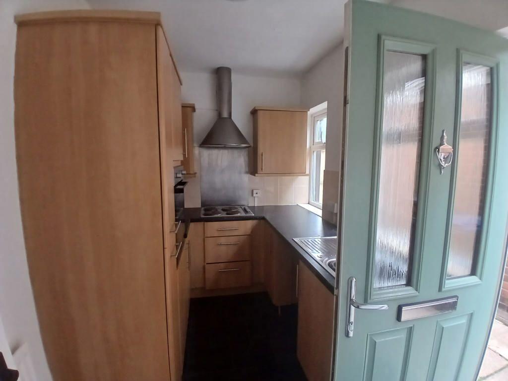 94 Sketchley Road, Burbage, Hinckley, Leicestershire, LE10 2EA photo 4