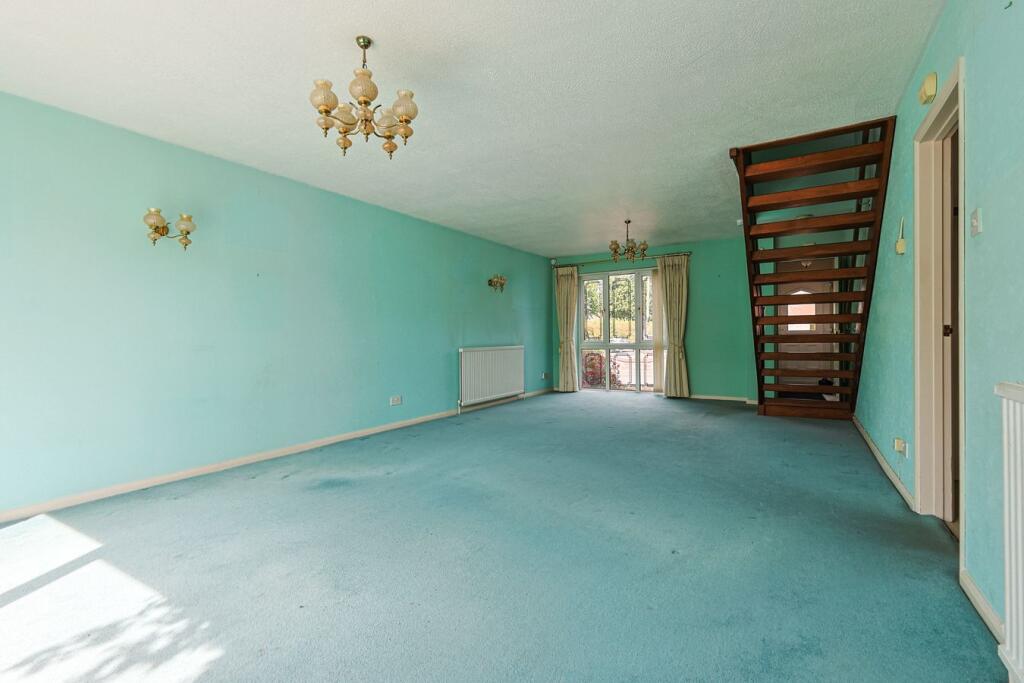 House in Enfield - View 4