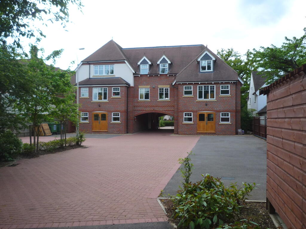 Rear view & rear car park