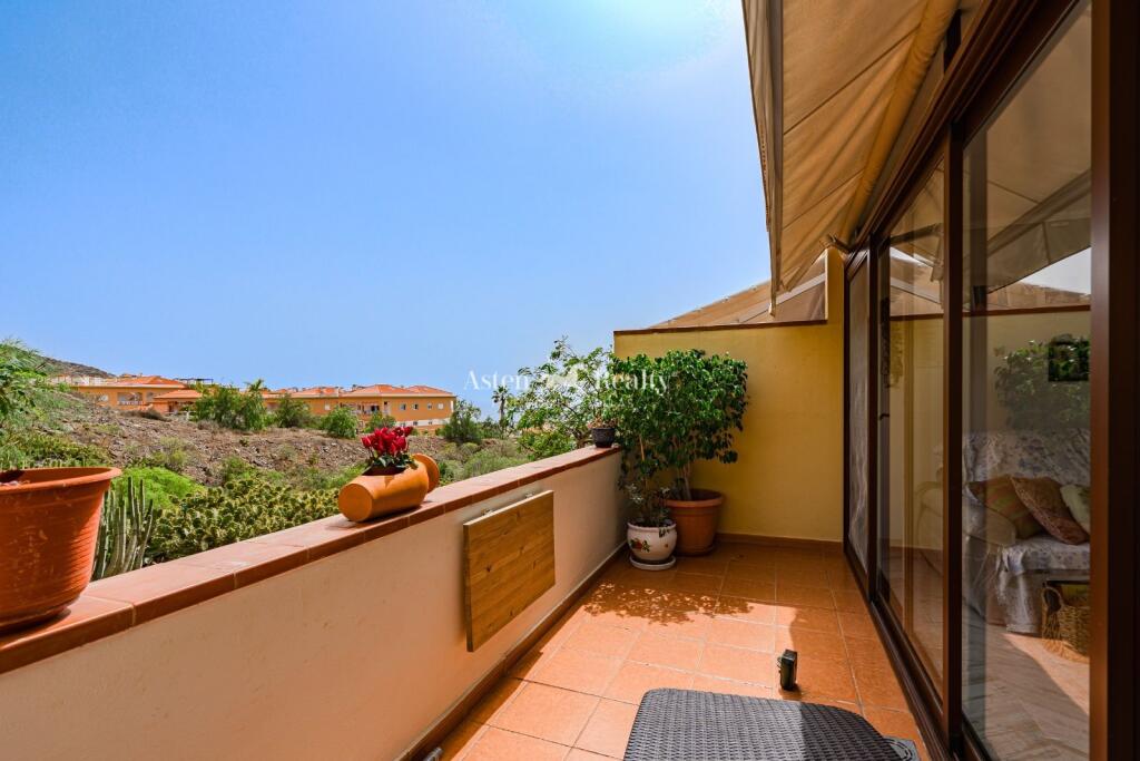 Main image of property: Canary Islands, Tenerife, Torviscas