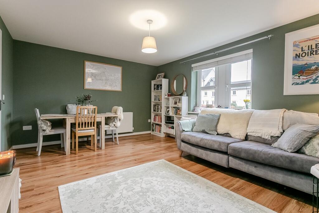 Burnbrae Terrace, Bonnyrigg, EH19 photo 4