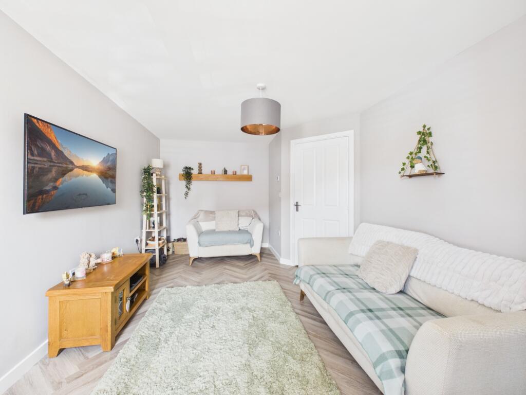 House in Northampton - View 5