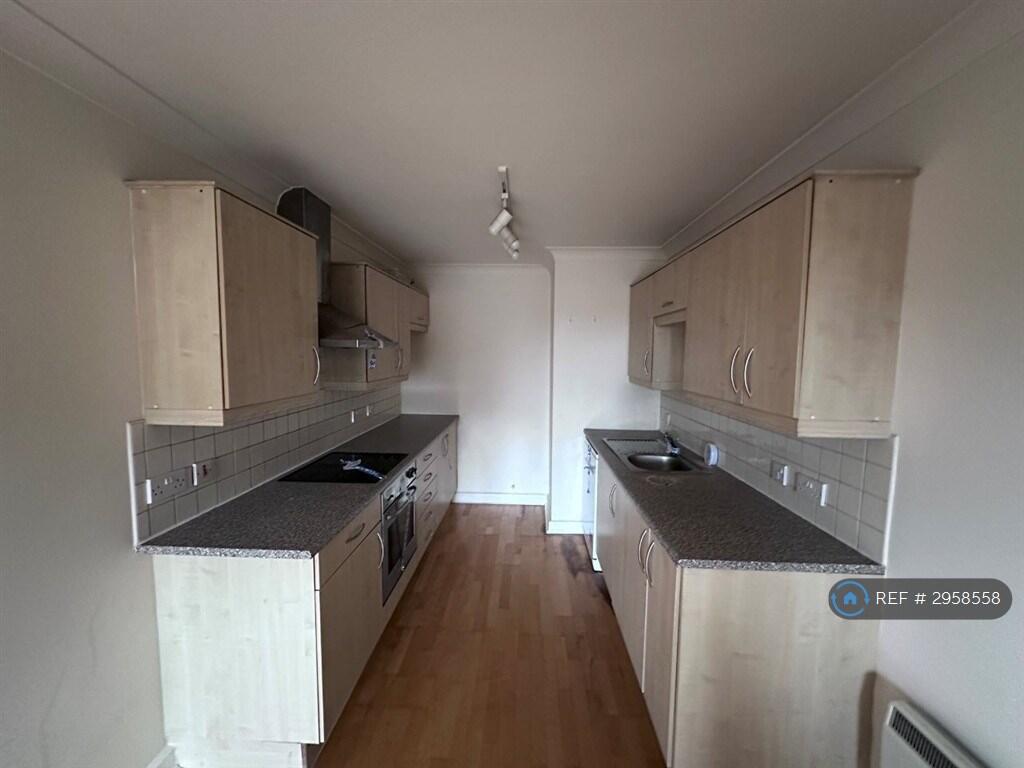 Apartment in Sheffield - View 2