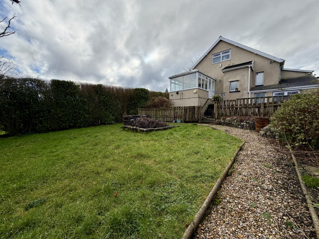 3-bed bungalow on Bryn-Berian, Tai Mawr Way, Merthyr Tydfil, CF48 1ER, £350,000