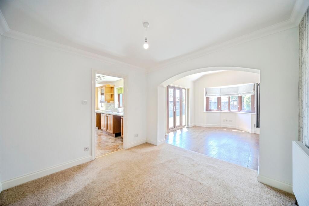 House in Irthlingborough, North Northamptonshire - View 5