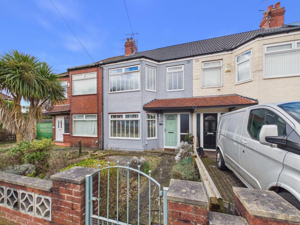 Main image of property: National Avenue, Hull HU5 4HR