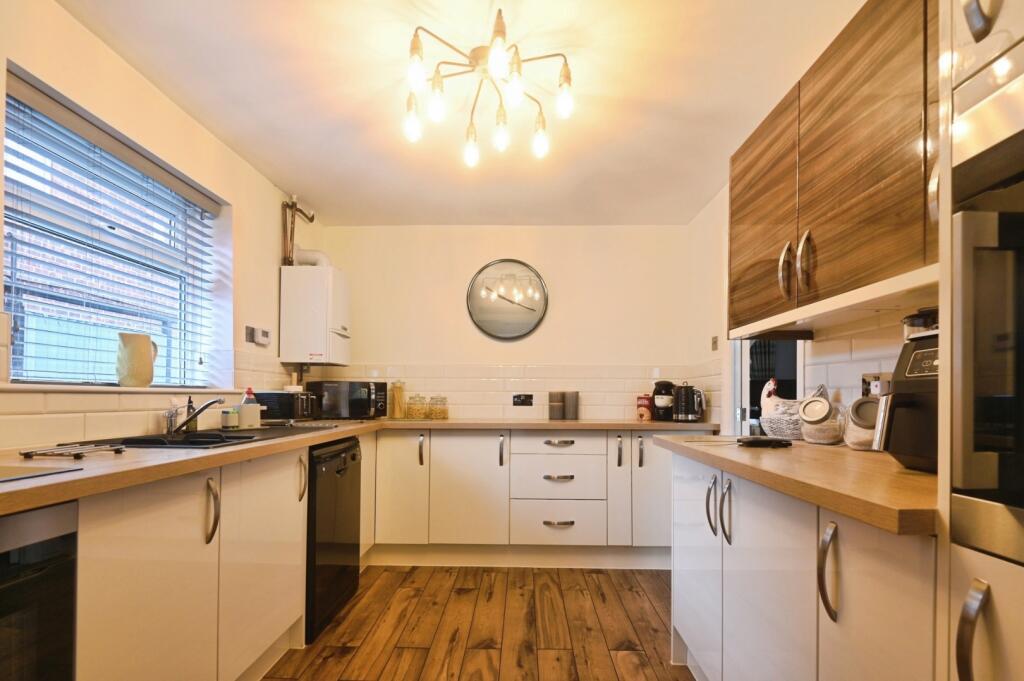 House in Solihull, Castle Bromwich - More