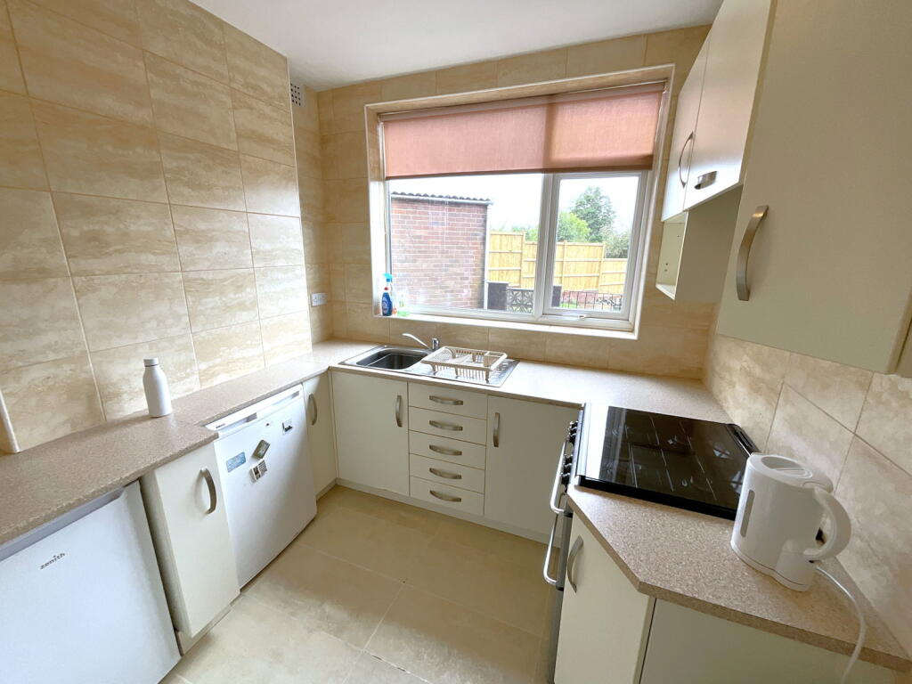 House in Sandwell, West Midlands - View 4