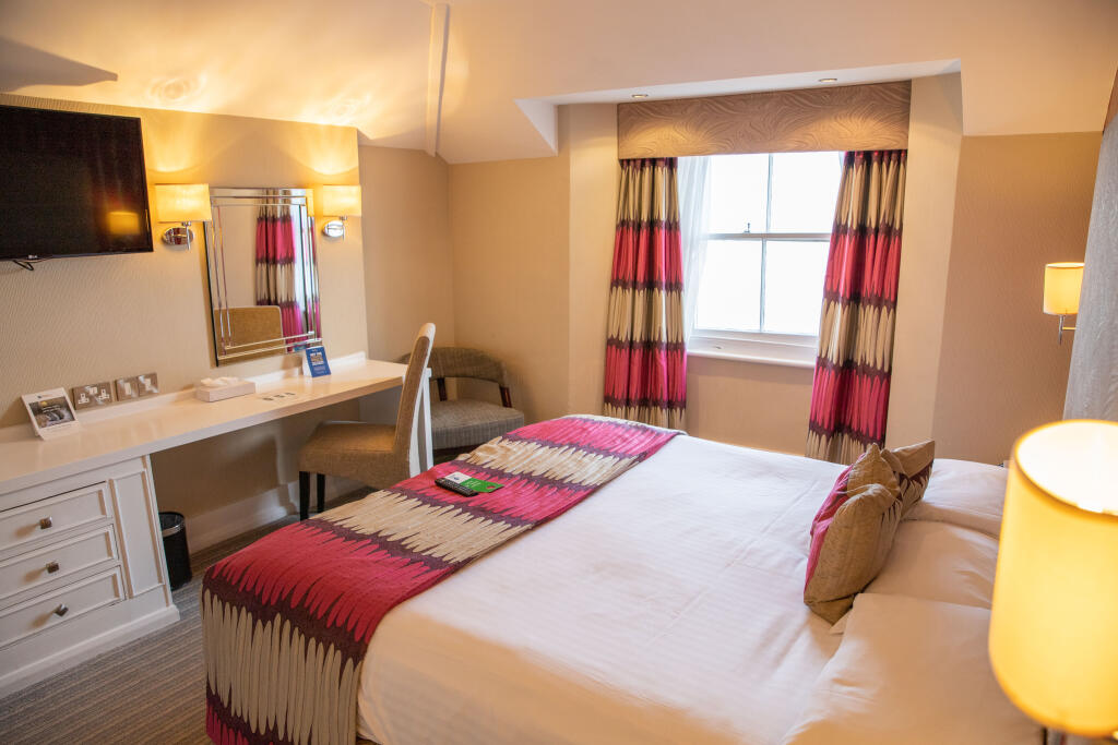 Apartment in Brighton - View 2