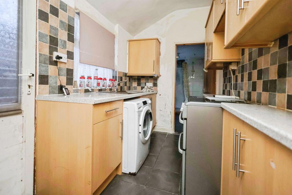 Additional image 8 of Farm Road, Oldbury