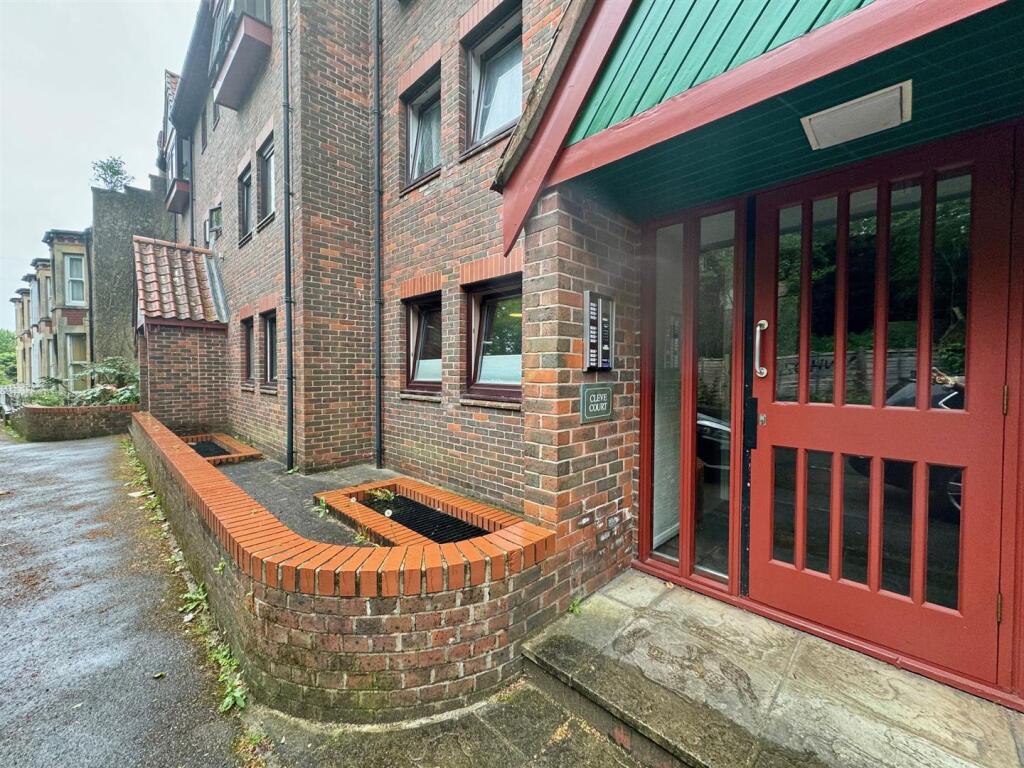 Property photo 11