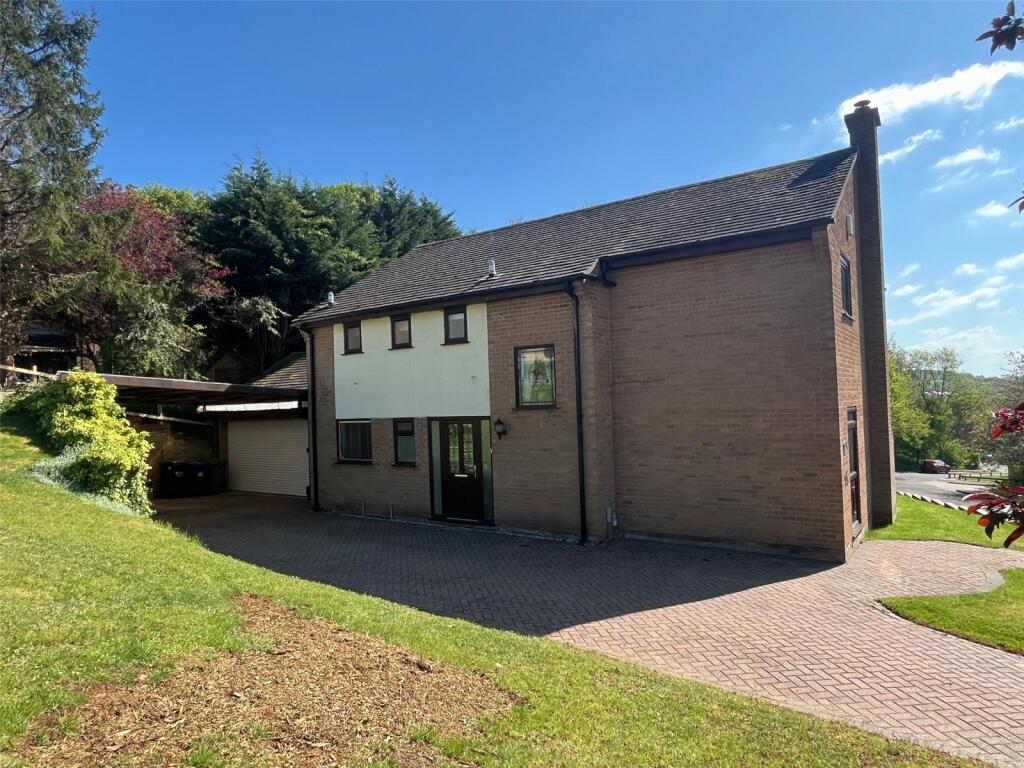 Main image of property: Muirfield Drive, DAVENTRY, Northamptonshire, NN11