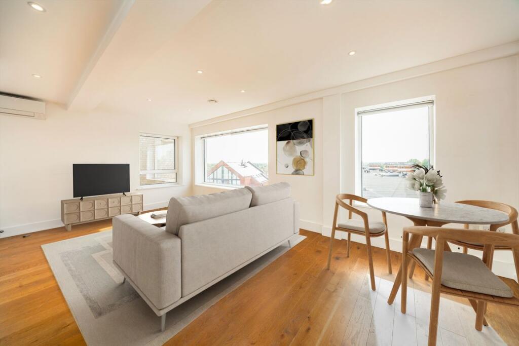 Apartment in London - View 2