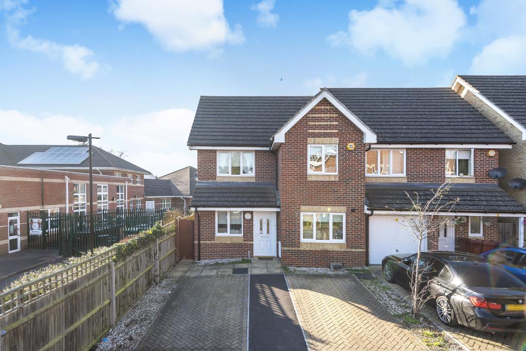 Main image of property: Ella Garett Close, Reading, RG2