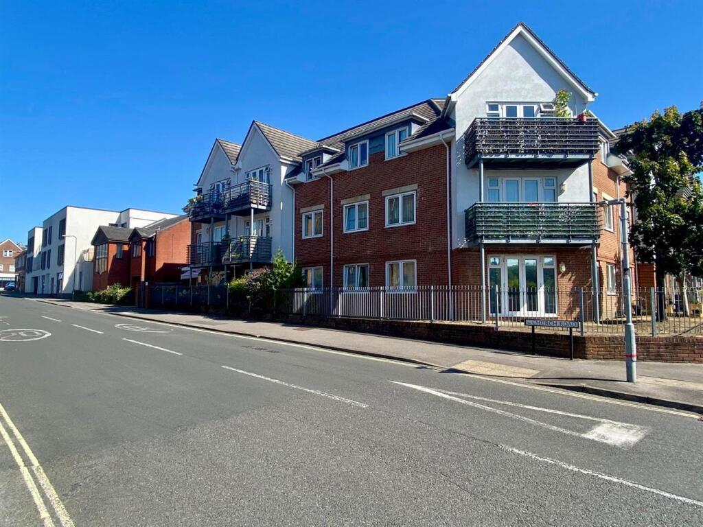 Main image of property: Old Dairy Close, Fleet