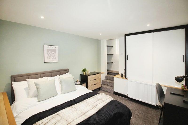 Main image of property: St. Anns Avenue, Leeds