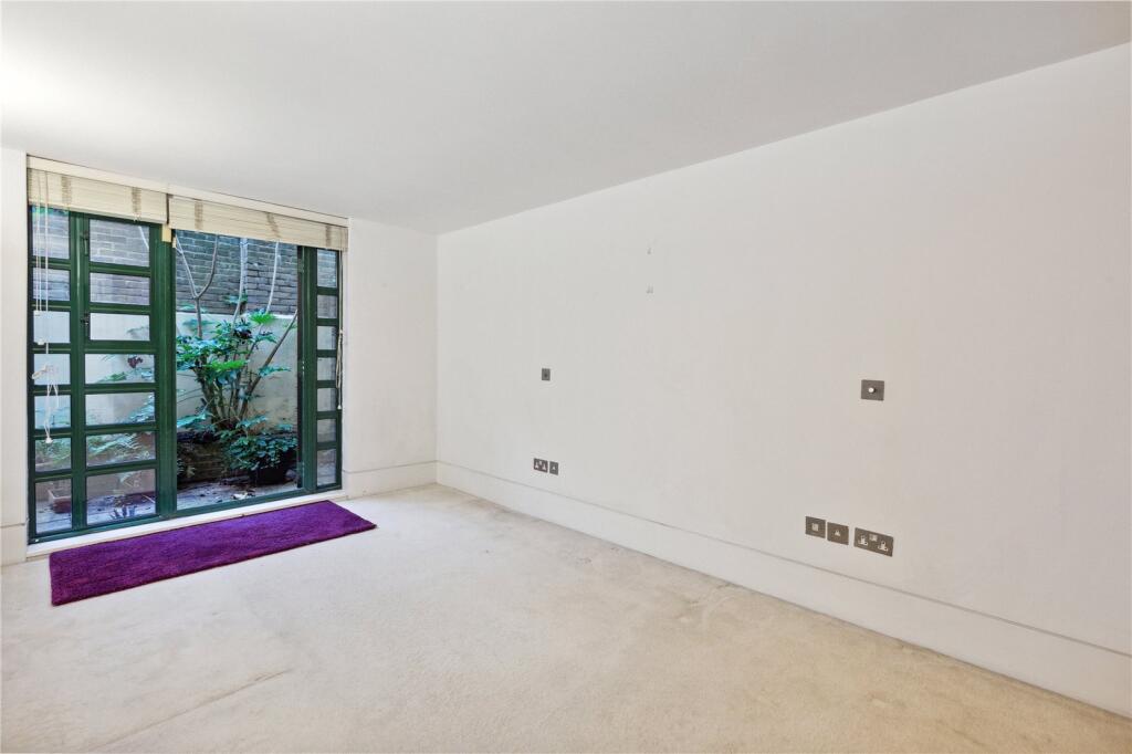 4 bedroom semi-detached house for rent