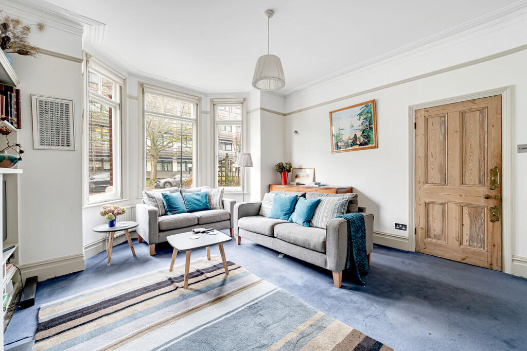Warwick Road, London photo 3